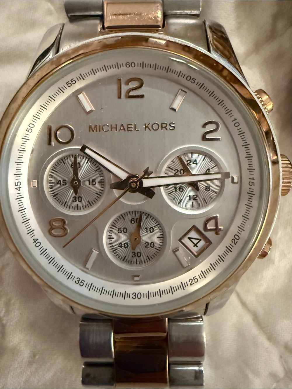 Michael Kors Silver and Rose Gold Two-Tone Chronograph Watches - Picture 4 of 7